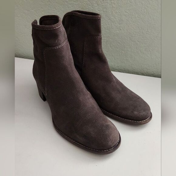 $550 AQUATALIA Taylor Textured Bootie Women's Size 7.5 - Picture 4 of 8